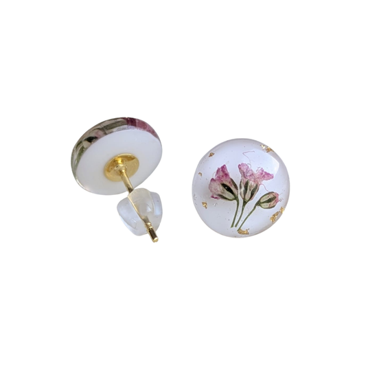 Handgefertigte Ohrstecker mit echten rosa Blumen – 1 cm, Blattgold, hypoallergener Edelstahl