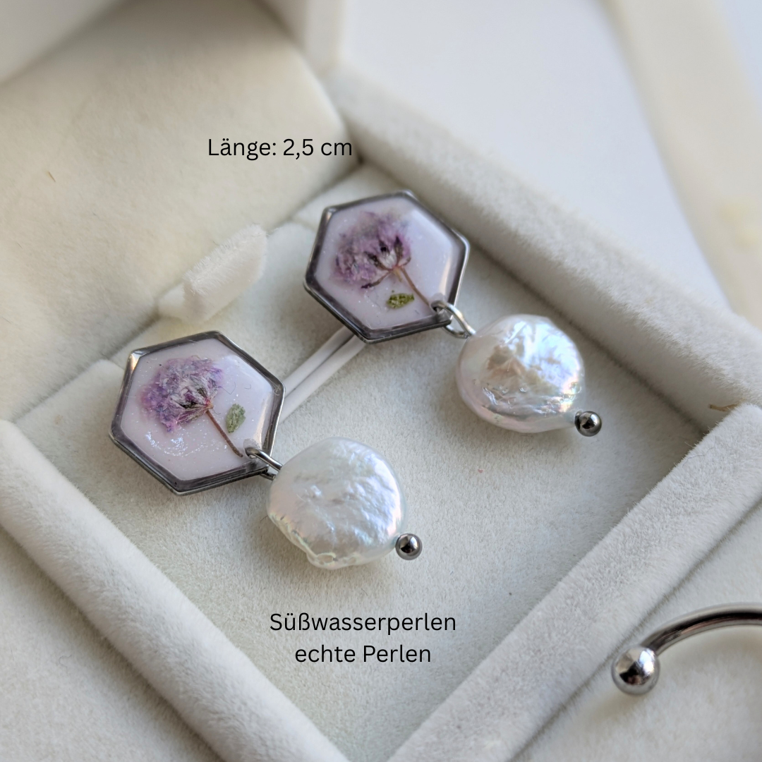 Elegantes Schmuckset mit echten Blumen & Süßwasserperlen – 3-teilig & handgefertigt