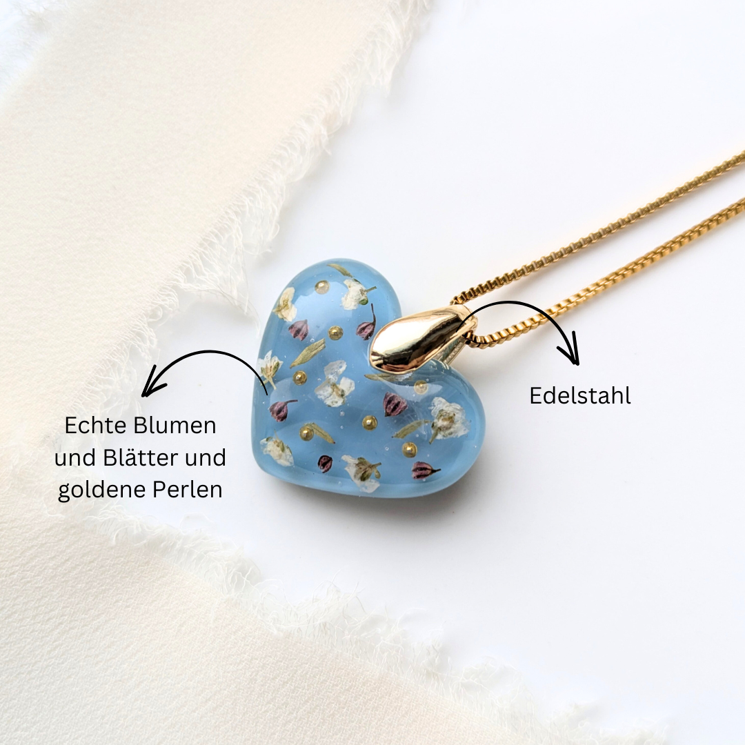 Handgefertigte Herz-Halskette mit echten Blumen, 2,5 cm Anhänger, 45 cm Kette, Blau