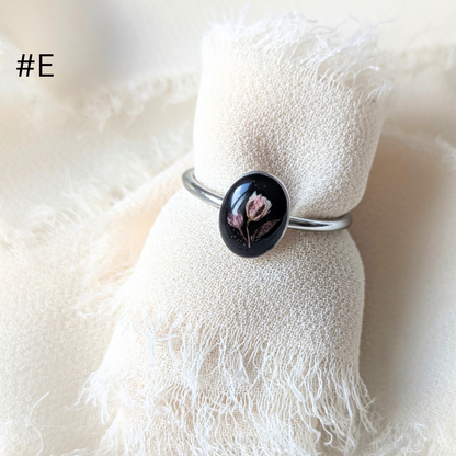 Verstellbarer Harz-Ring mit echten Blumen | Gold & Silber | Handgefertigt, Natur-Inspiration
