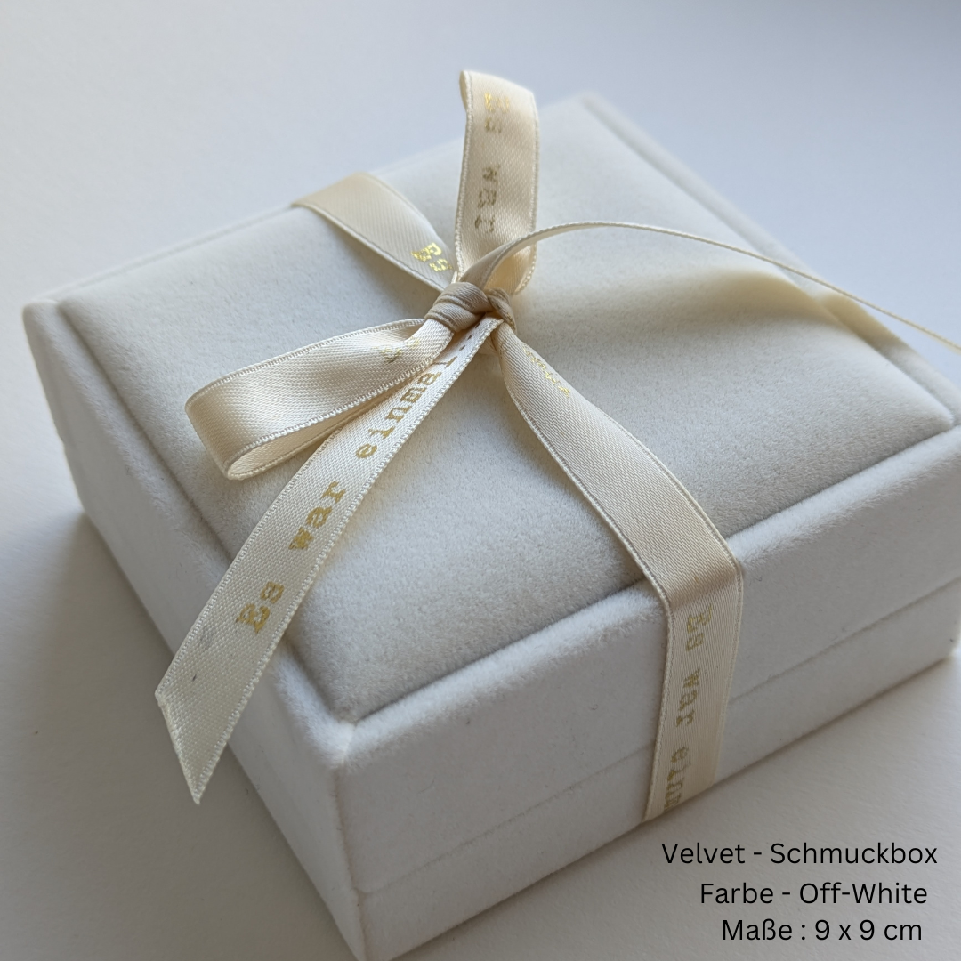 Elegantes Schmuckset mit echten Blumen in Tropfenform – 3-teilig & handgefertigt