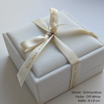 Elegantes Schmuckset mit echten Blumen in Tropfenform – 3-teilig & handgefertigt