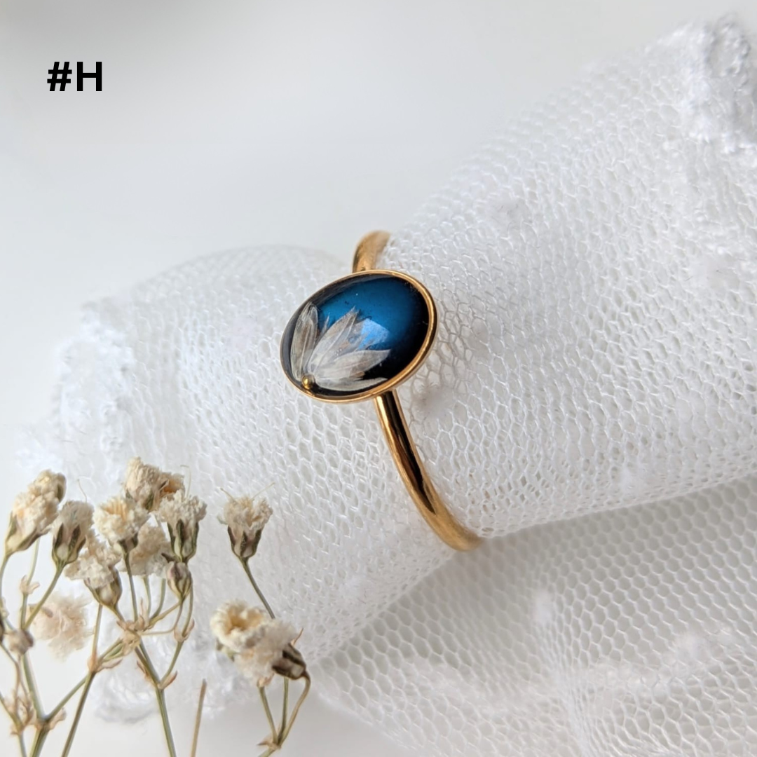 Verstellbarer Harz-Ring mit echten Blumen | Gold & Silber | Handgefertigt, Natur-Inspiration
