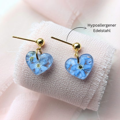Handgefertigte Herz-Ohrringe mit echten Vergissmeinnicht-Blüten, 1,8 cm, Edelstahl, Silber und Gold